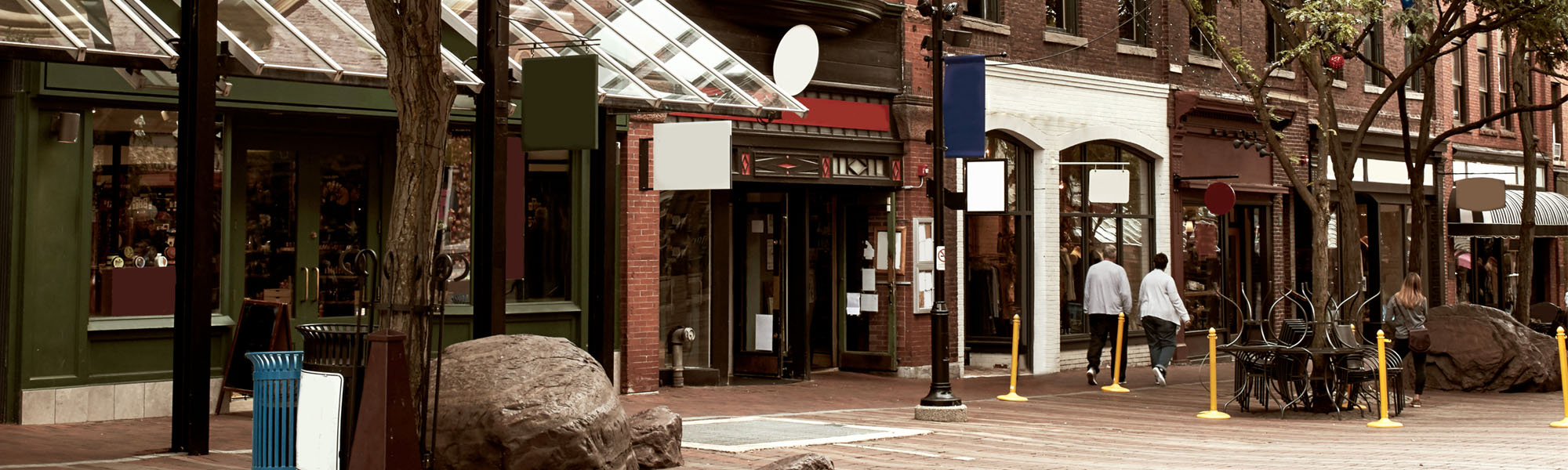 retail stores and restaurants along pedestrian shopping mall